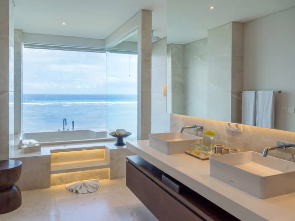 Grand Cliff Nusa Dua - Bathroom